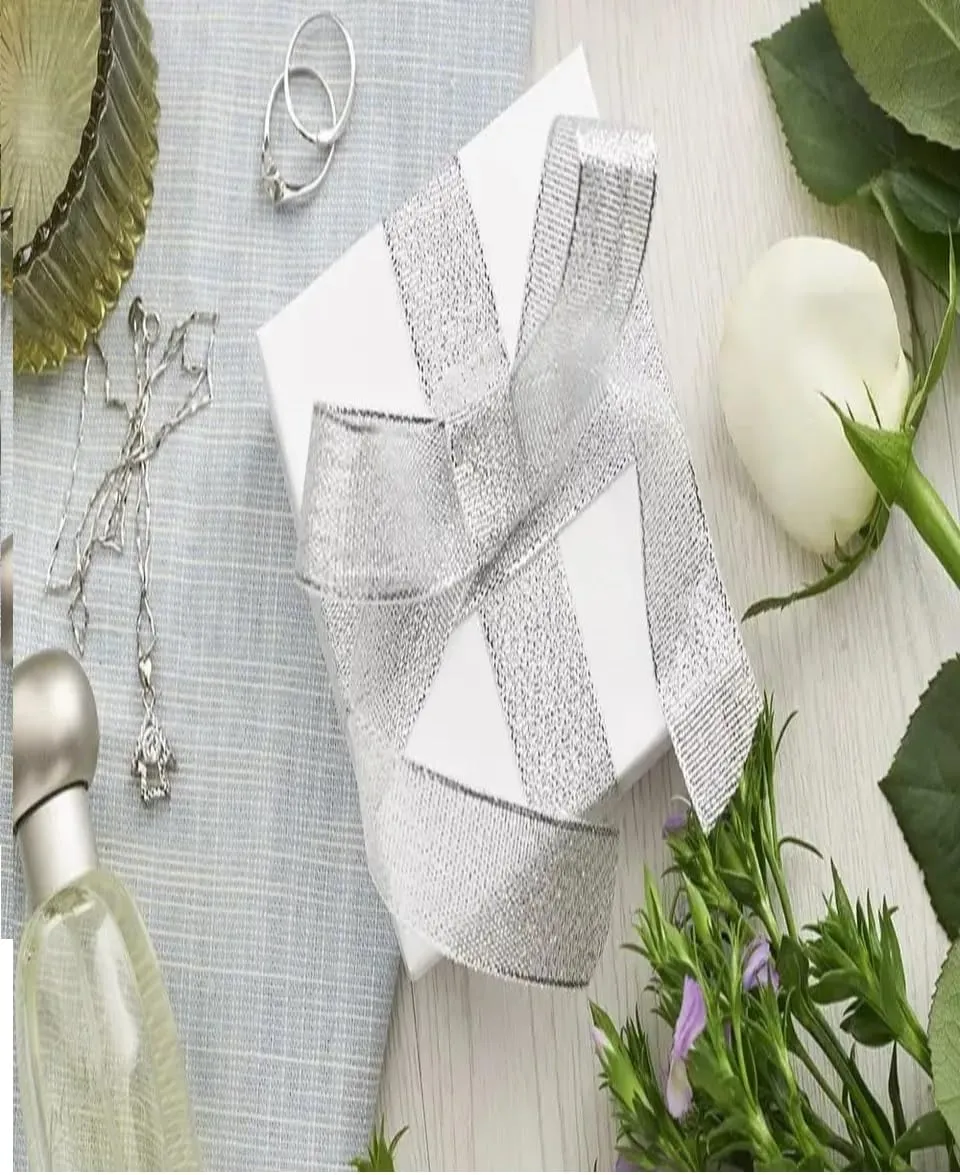 10 Pack Swirl While Cotton Filled Color Paper Cardboard Jewelry Necklace, Bracelet, Bangle, Watches Presentation, Retail Display, Packaging Boxes. Size- 5.25" X 3.75" X 1" by R J Displays