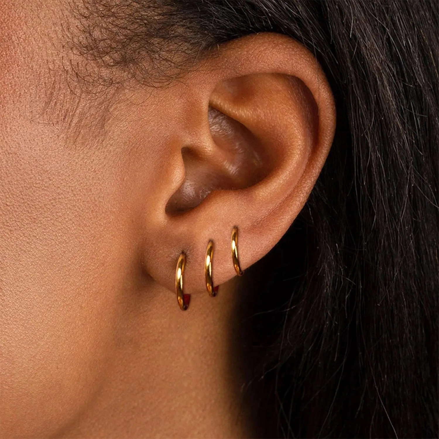 3Pairs Small Gold Huggie Hoop Earrings for Women Stainless Steel Cartilage Earring Stud Helix Conch Triple Lobe Piercings Jewelry Gift