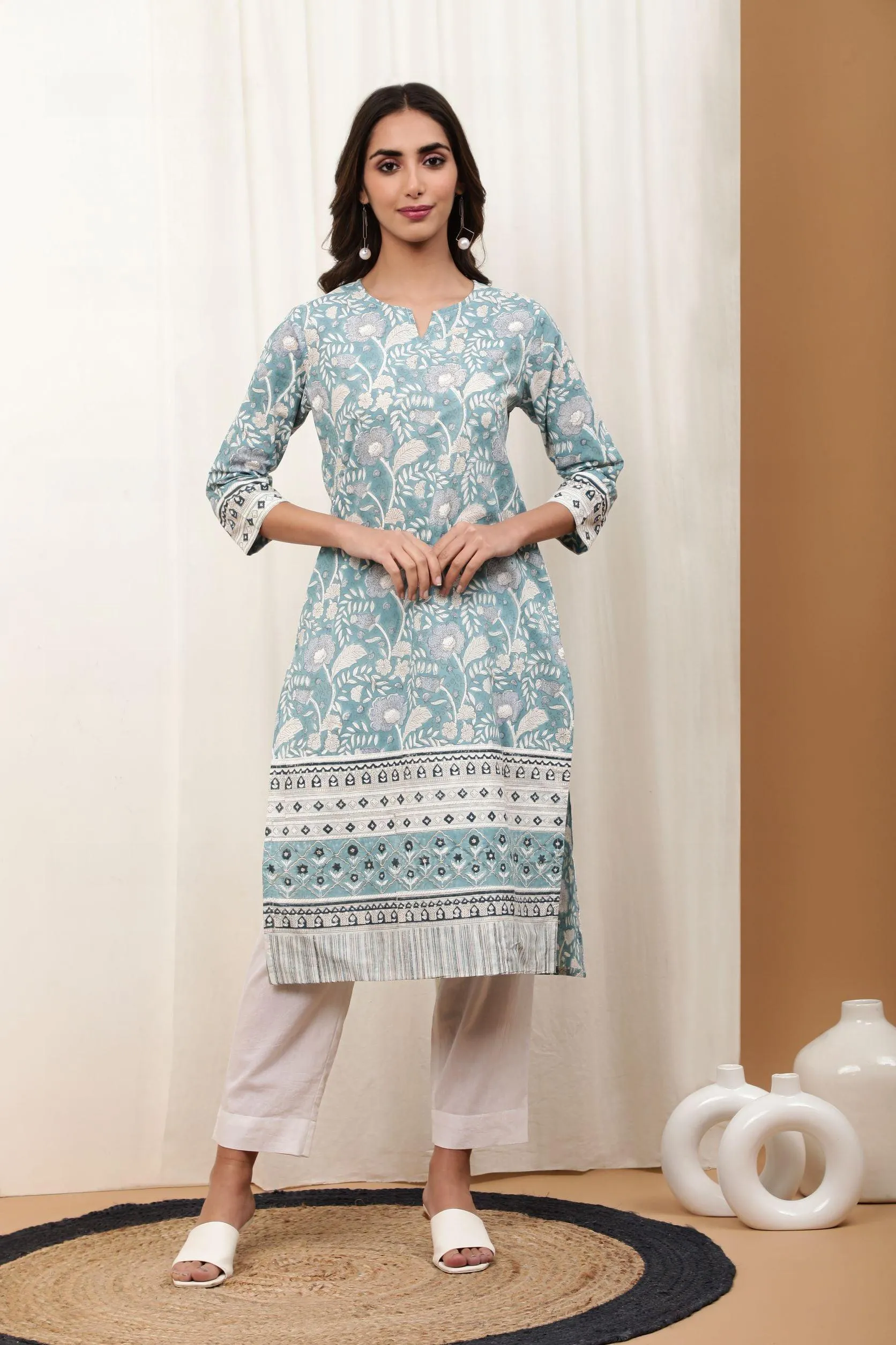 Aaravi Subtle Blue Kurta