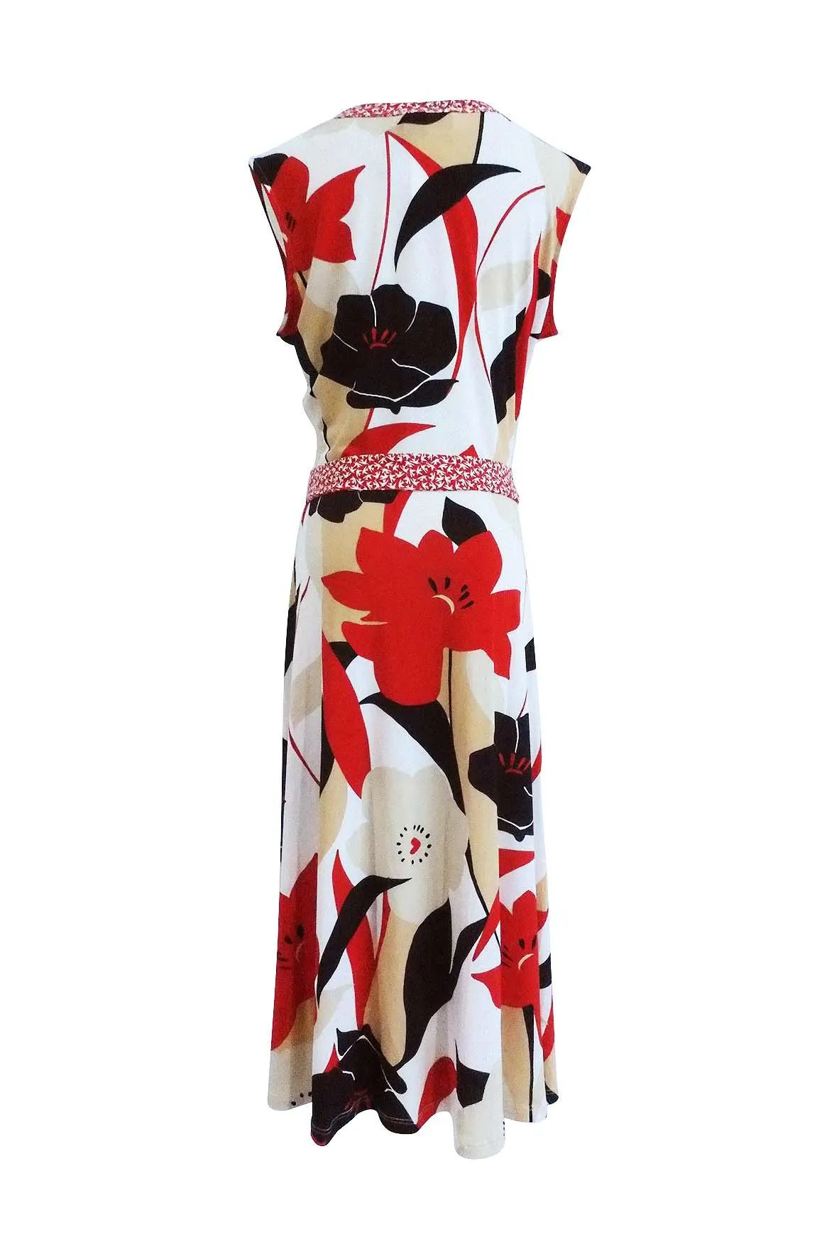 Banded Sleeveless Perfect Wrap