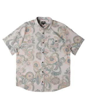 BILLABONG Sundays Short Sleeve Button Up Shirt Foam