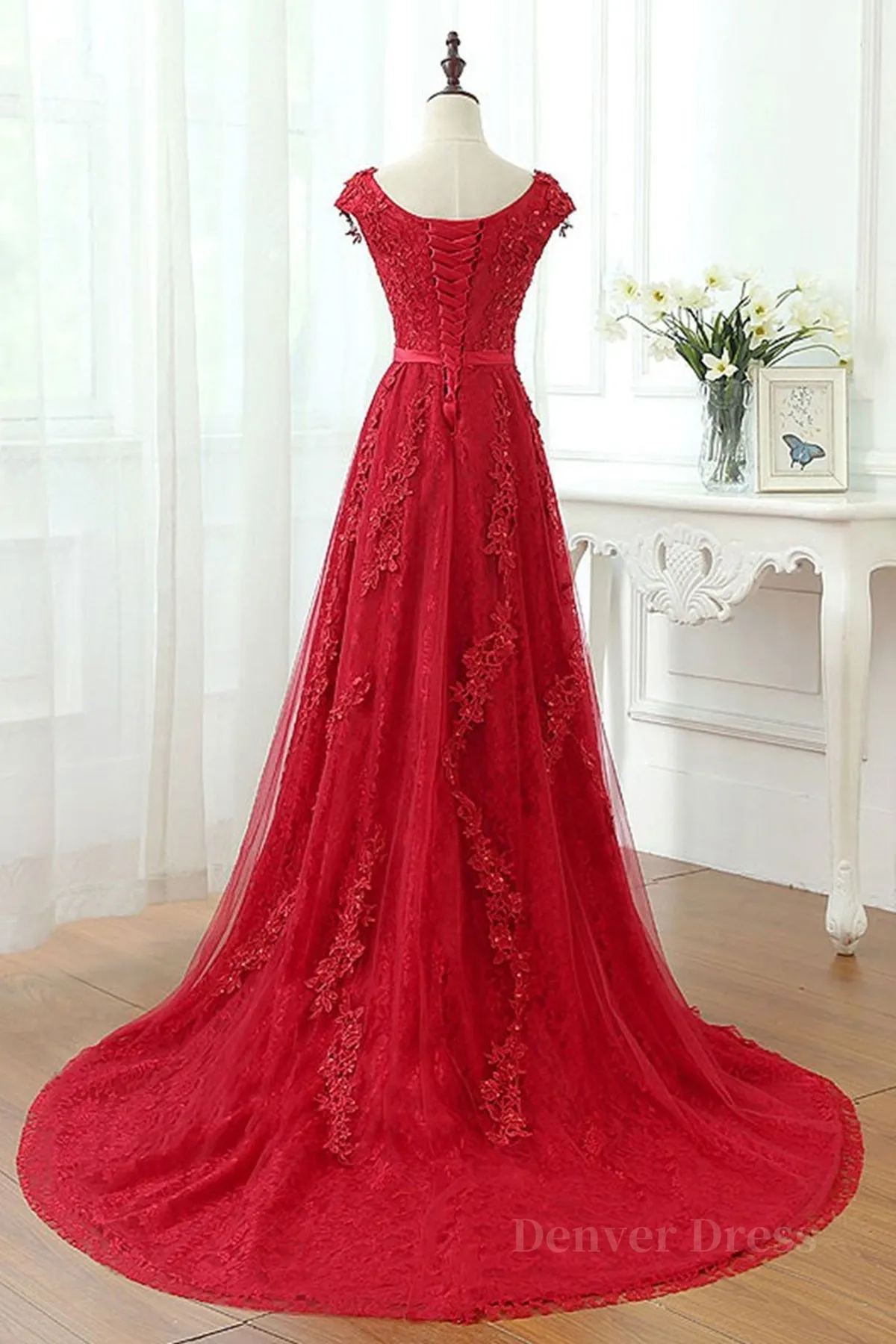 Burgundy Lace Prom Dresses with Train Wine Red Lace Formal Evening Dresses