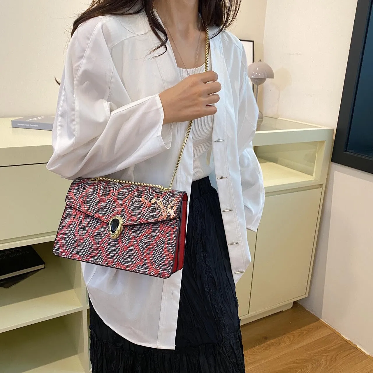 Crossbody Bags for Women Snake Printed Chain Shoulder Bags Trendy Handbags Clutch Purses