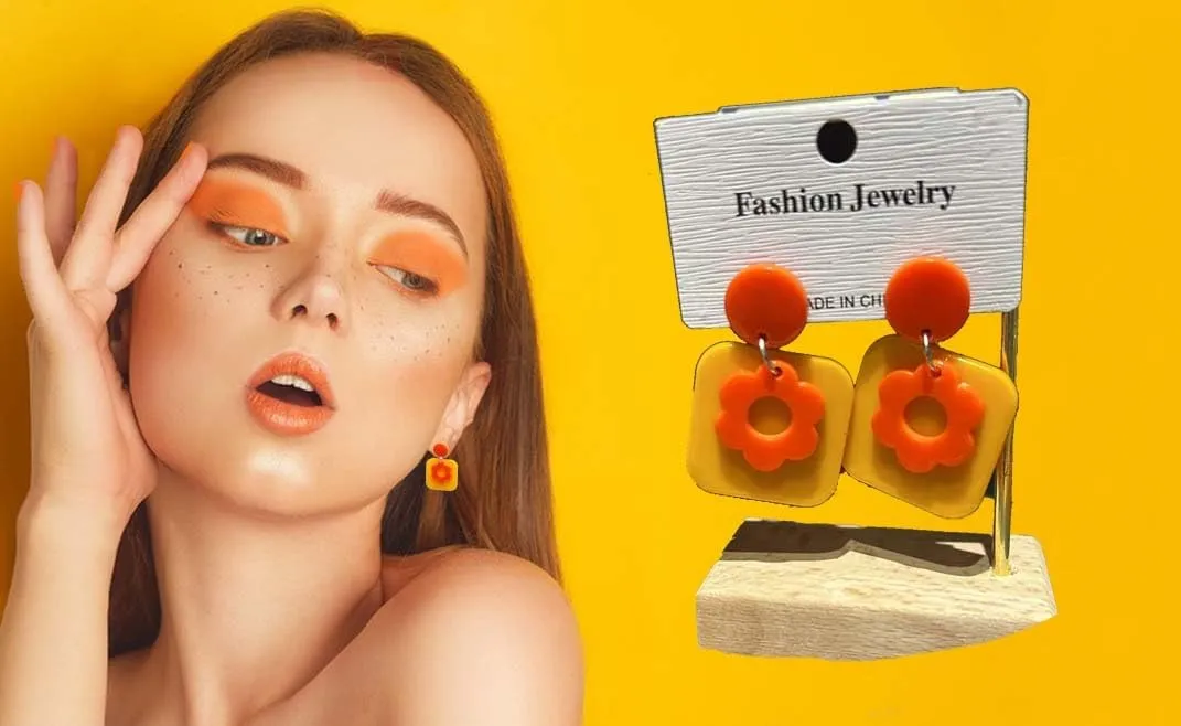 Flower Earrings for Women Acrylic Daisy Drop Dangle Flowers Floral Earrings Y2k 70s Yellow White Black Flowers Earrings