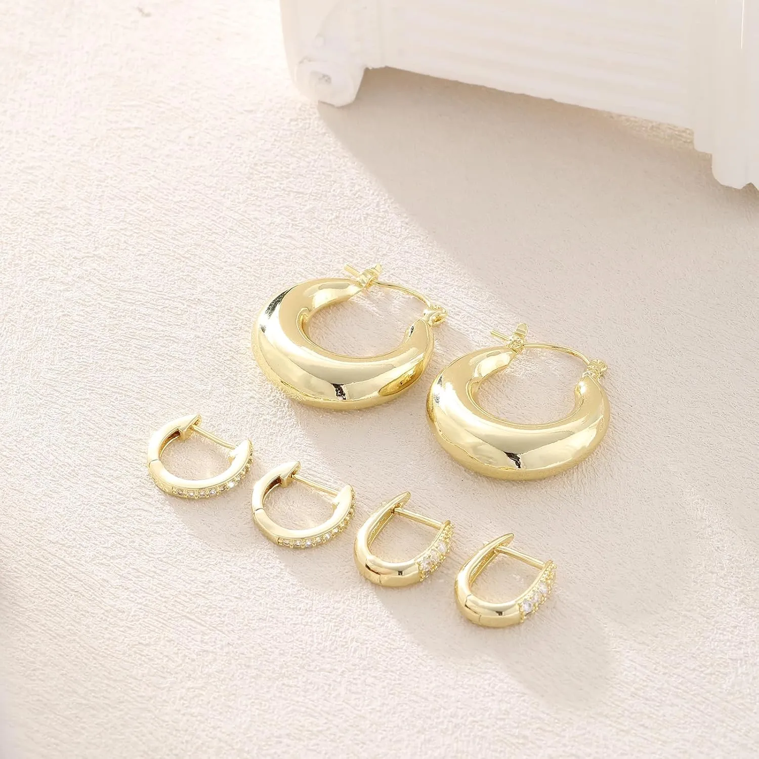 Gold/Silver Small Hoop Earrings Set for Women,14K Gold/Silver Plated Hypoallergenic Small Chunky Huggie Double Hoop Earrings For Women,Stud Earrings,Gold Pearl Dangle Hoop Earrings Set Jewelry For Gifts