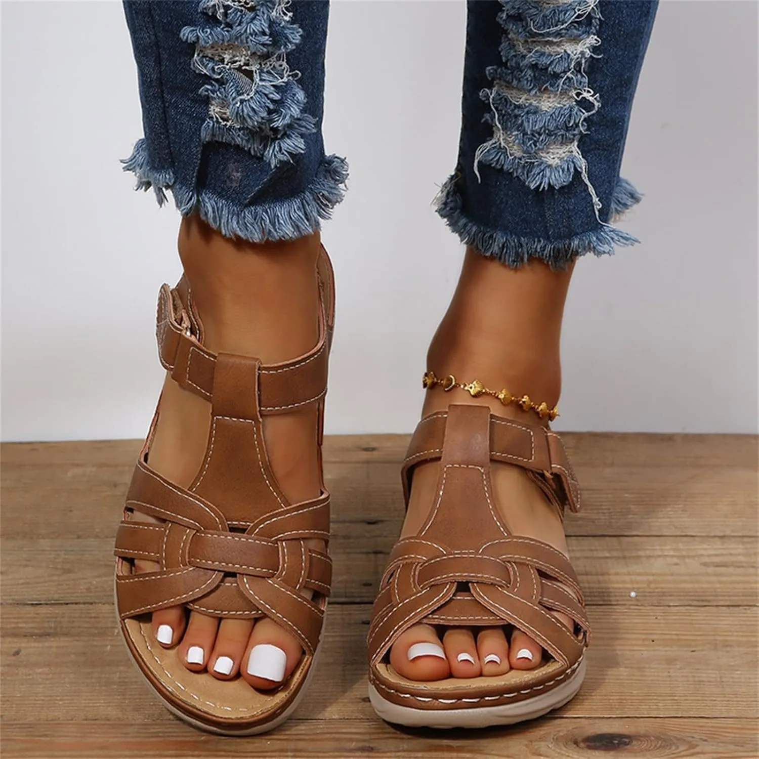 Ladies Casual Side Hollow Paste Slope Bottom Roman Shoes Summer Fashion Ladies Chunky Platform Heel Sandals for