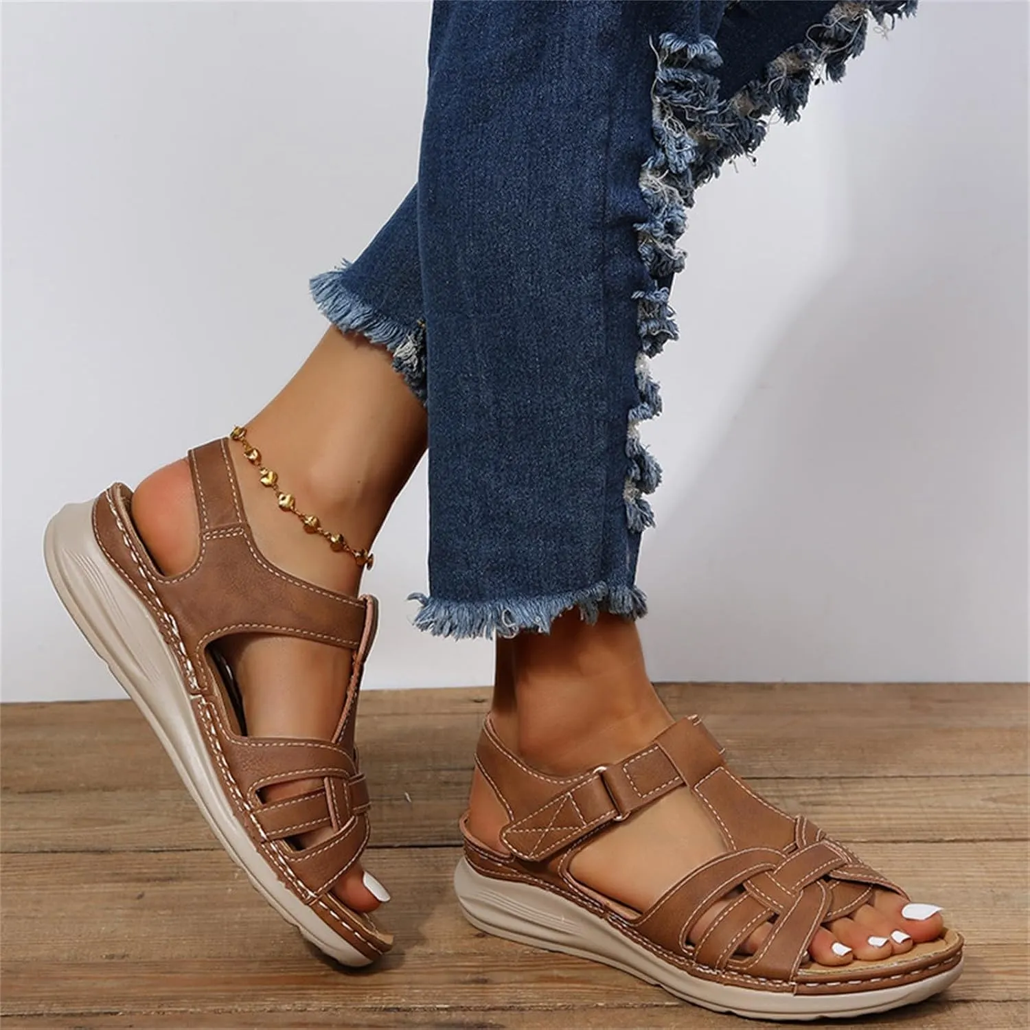 Ladies Casual Side Hollow Paste Slope Bottom Roman Shoes Summer Fashion Ladies Chunky Platform Heel Sandals for