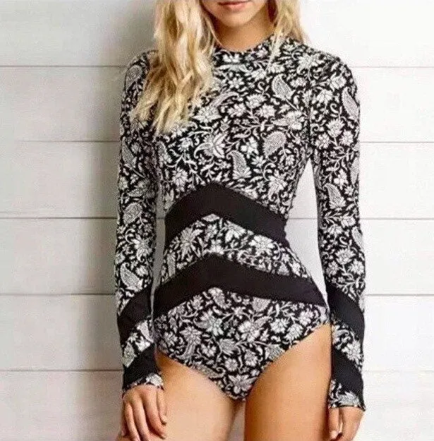 s-xxl UPF Rashguard AIR WAVES Swimsuit   black paisley one-piece hip arrows beach pool surf women modest feminine long-sleeve 2024 gift