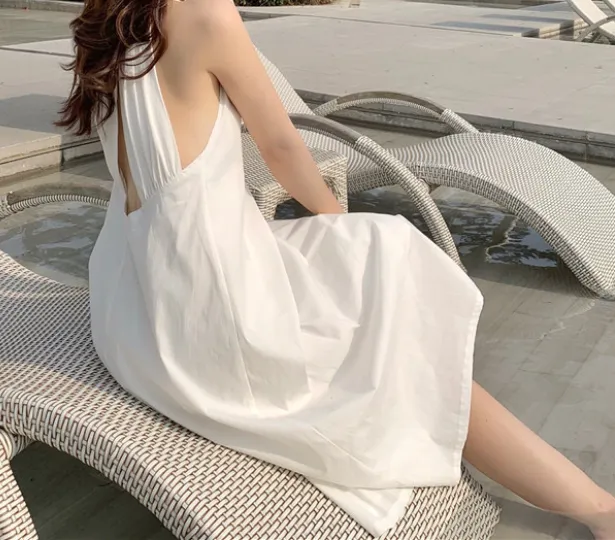 Summer Sexy Backless White Halter Dress