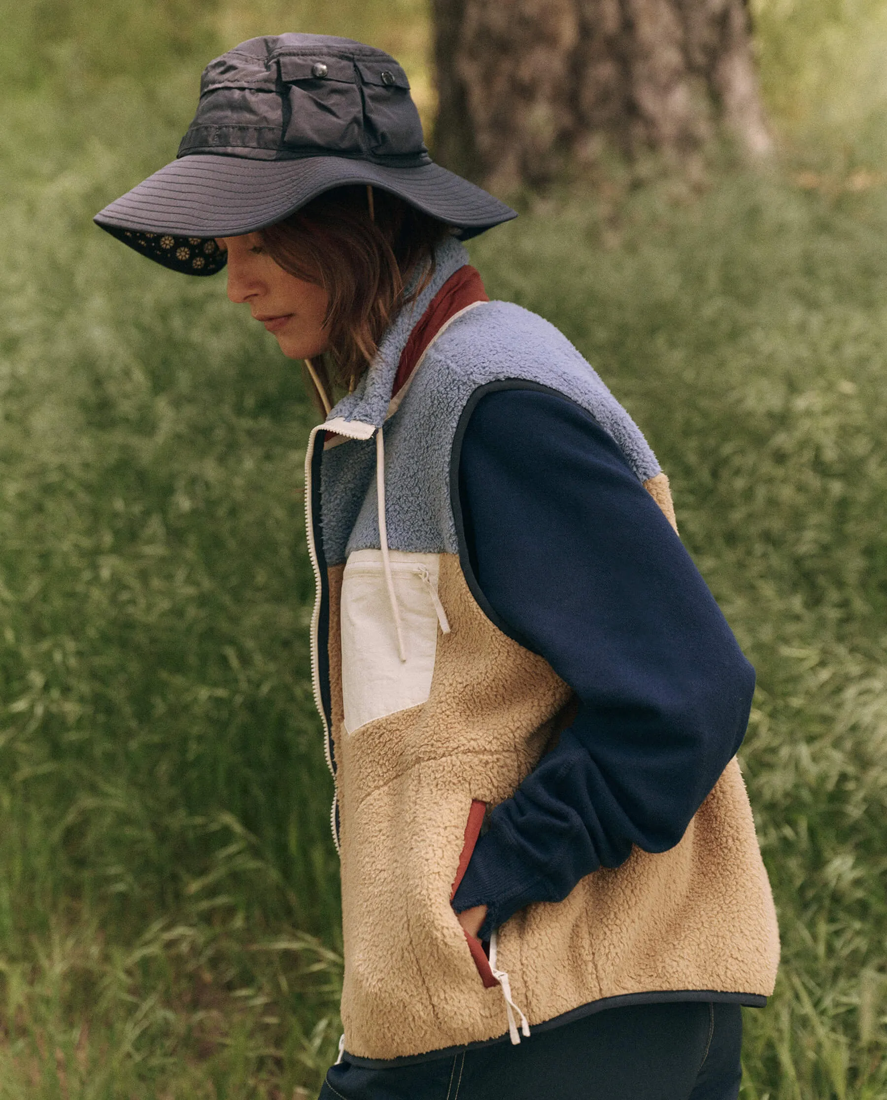 The Plush Colorblock Terrain Vest. -- Creek Colorblock
