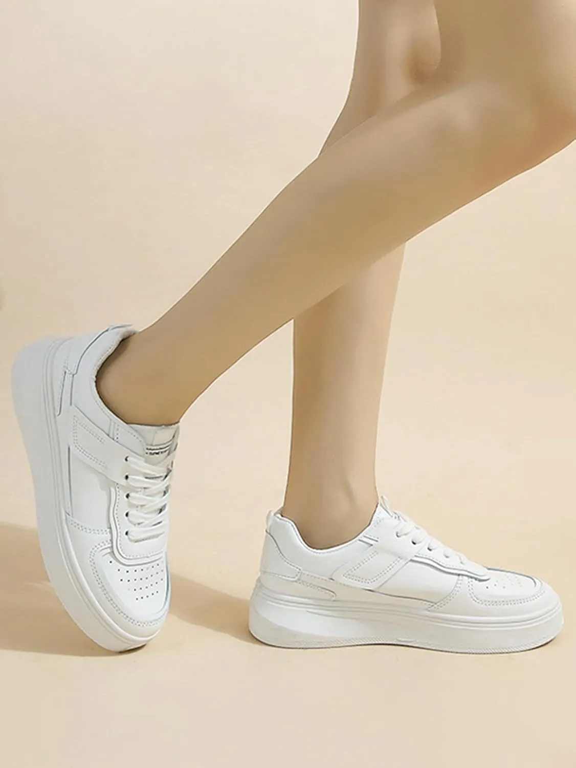 Women's Colorblock Lace Up Front Skater Round Toe Shoes Casual Sneakers